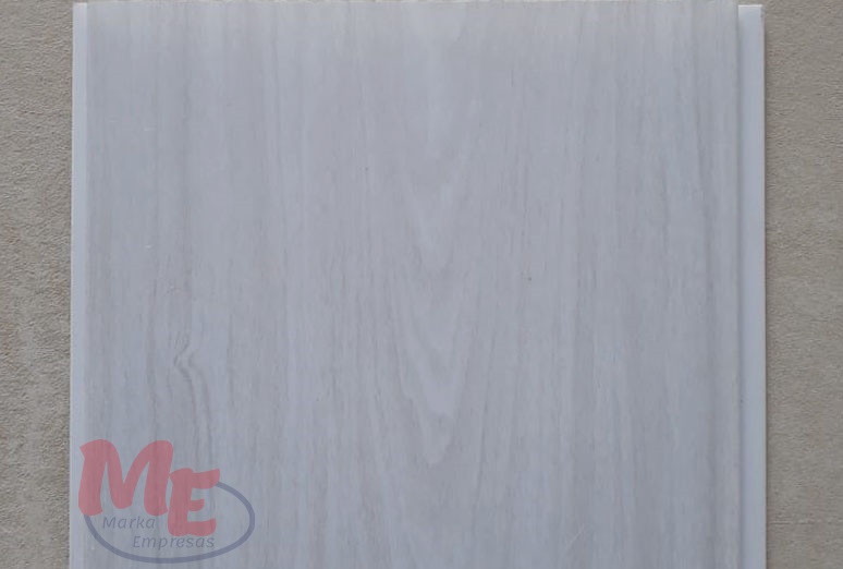 CIELO RASO PVC MADERA HUMO